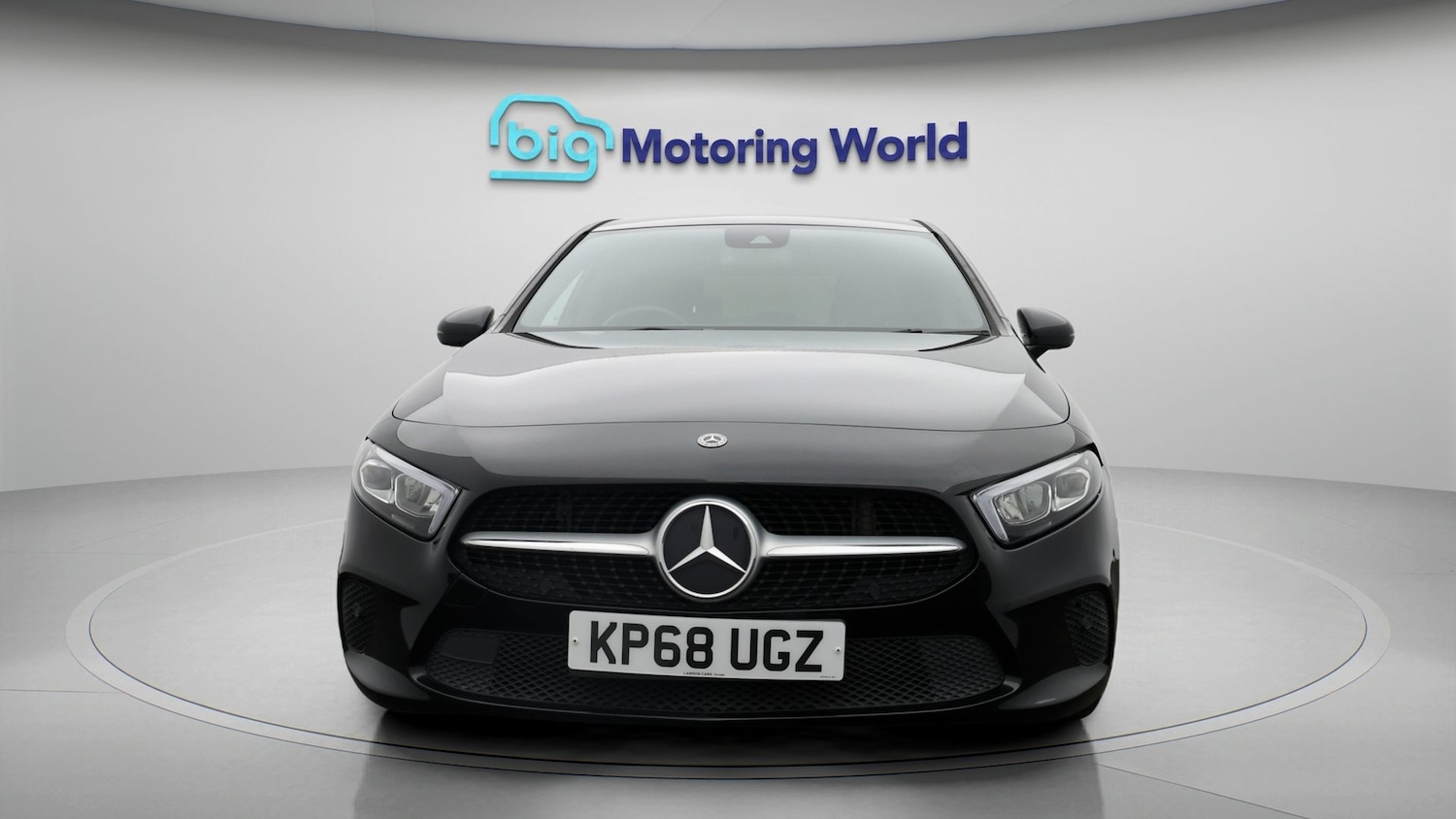 Used Mercedes-Benz A-Class 2018 for sale - 77736269: Photo 2