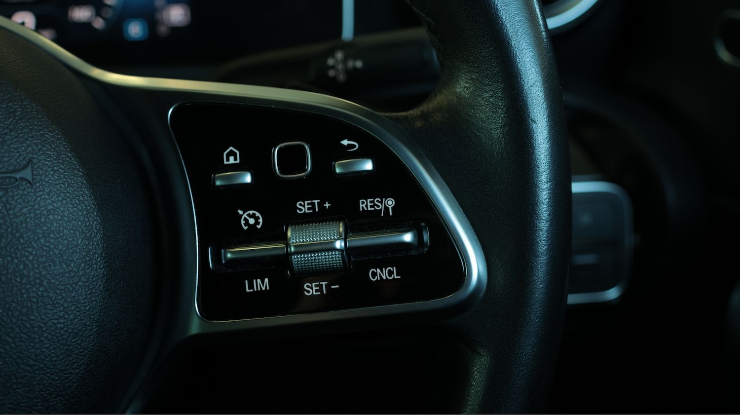 Used Mercedes-Benz A-Class 2018 for sale - 77736269: Photo 22