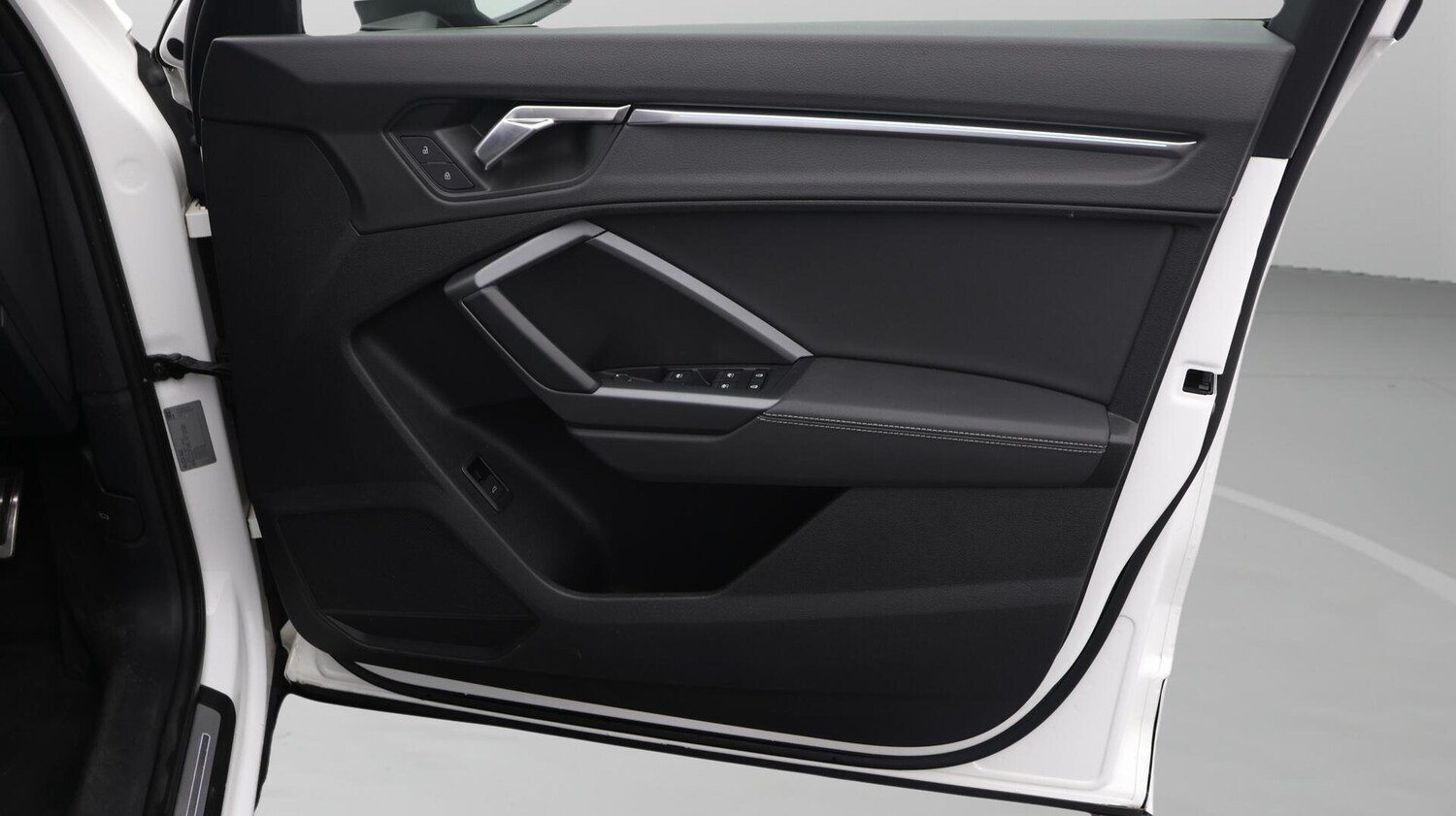 Used Audi Q3 2020 for sale - 76573116: Photo 16