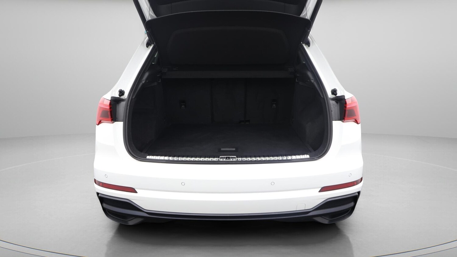 Used Audi Q3 2020 for sale - 76573116: Photo 18