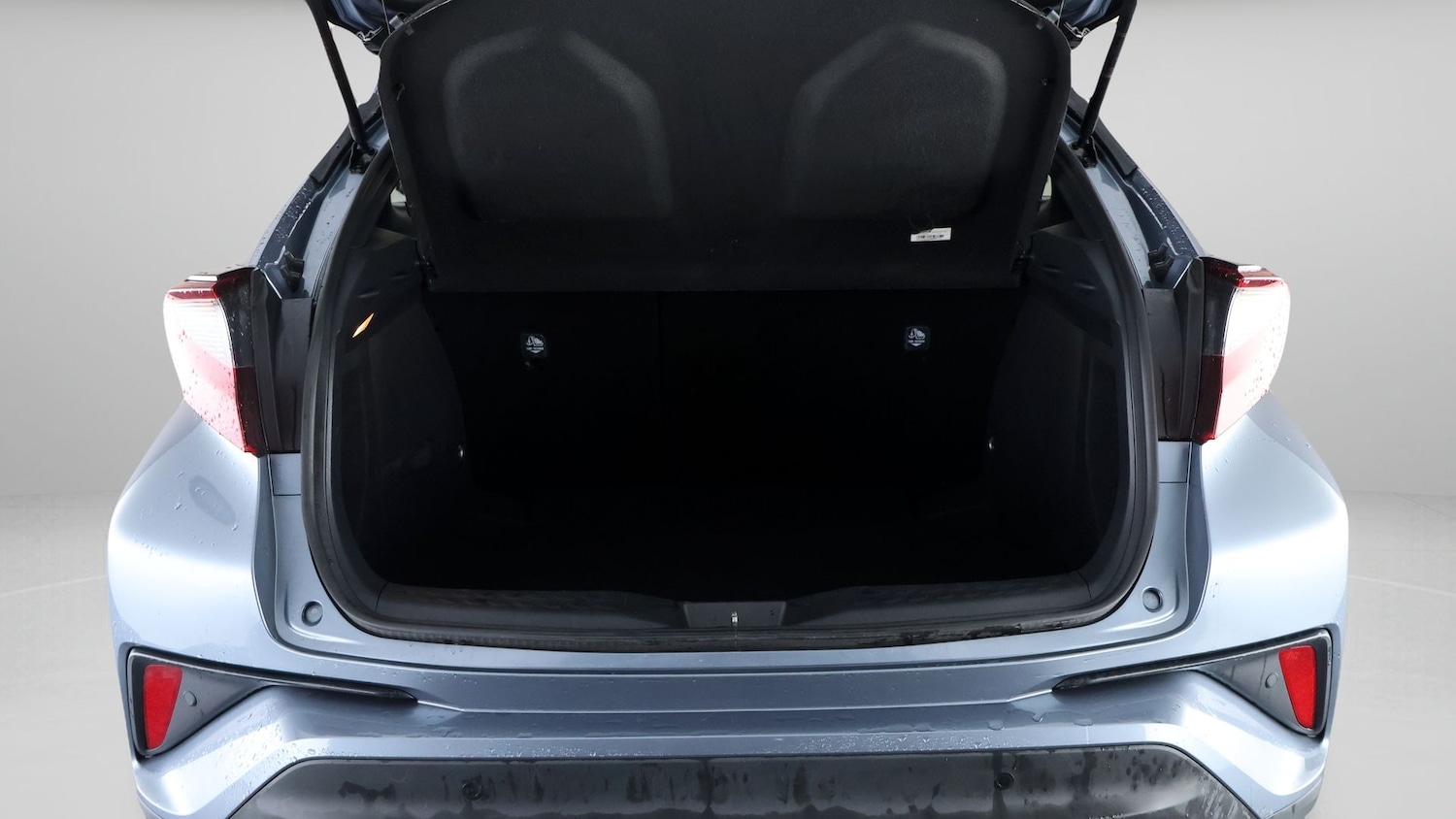 Used Toyota C-HR 2022 for sale - 77636304: Photo 16