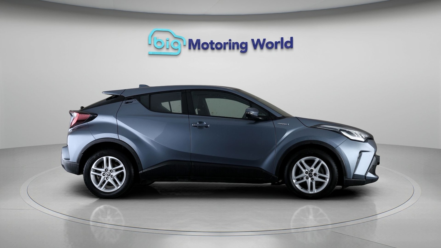 Used Toyota C-HR 2022 for sale - 77636304: Photo 8