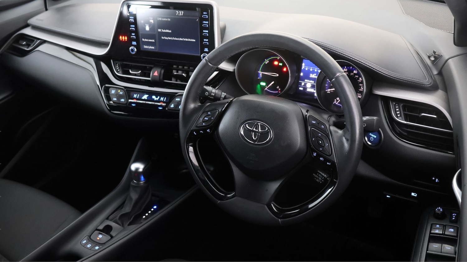 Used Toyota C-HR 2022 for sale - 77636304: Photo 9