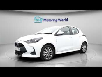 Used Toyota Yaris 2022 for sale - 74862278: Photo