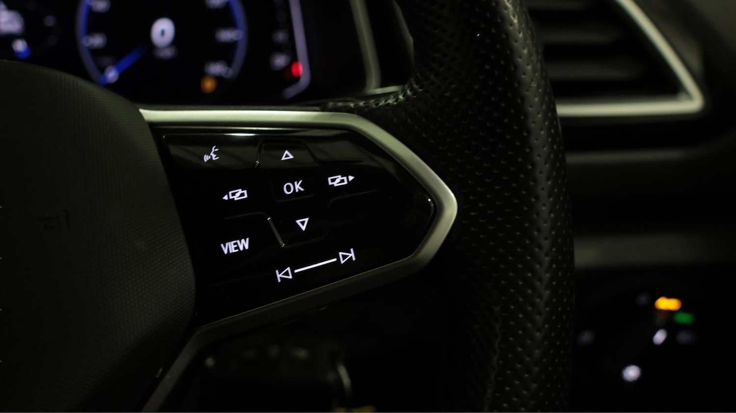 Used Volkswagen T-Roc 2022 for sale - 77878792: Photo 20