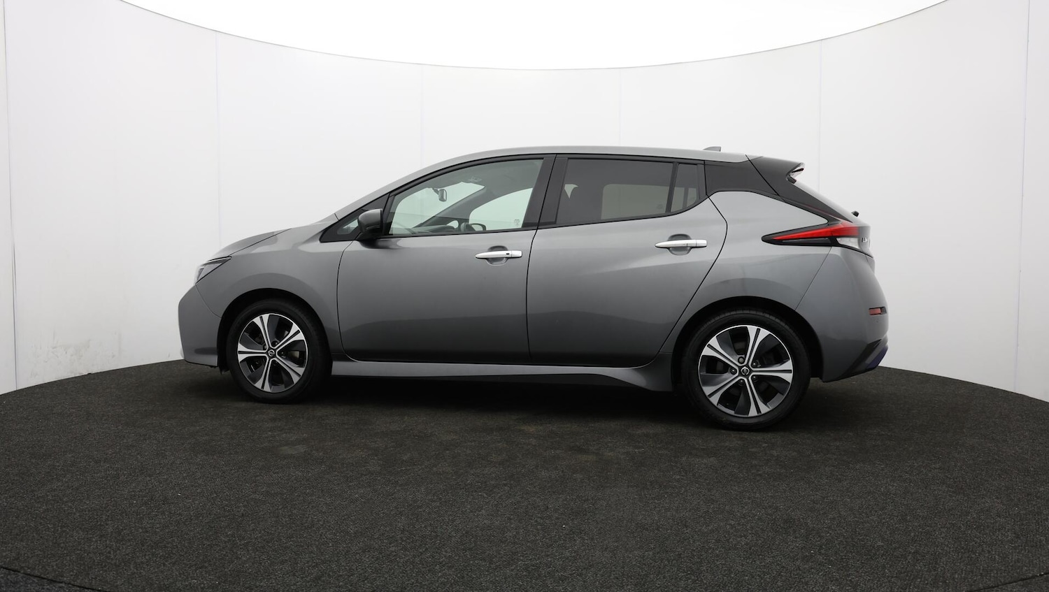 Used Nissan Leaf 2021 for sale - 76109278: Photo 76