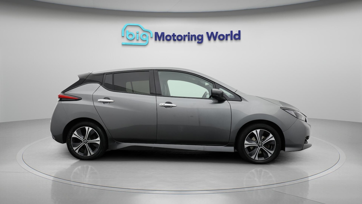 Used Nissan Leaf 2021 for sale - 76109278: Photo 9