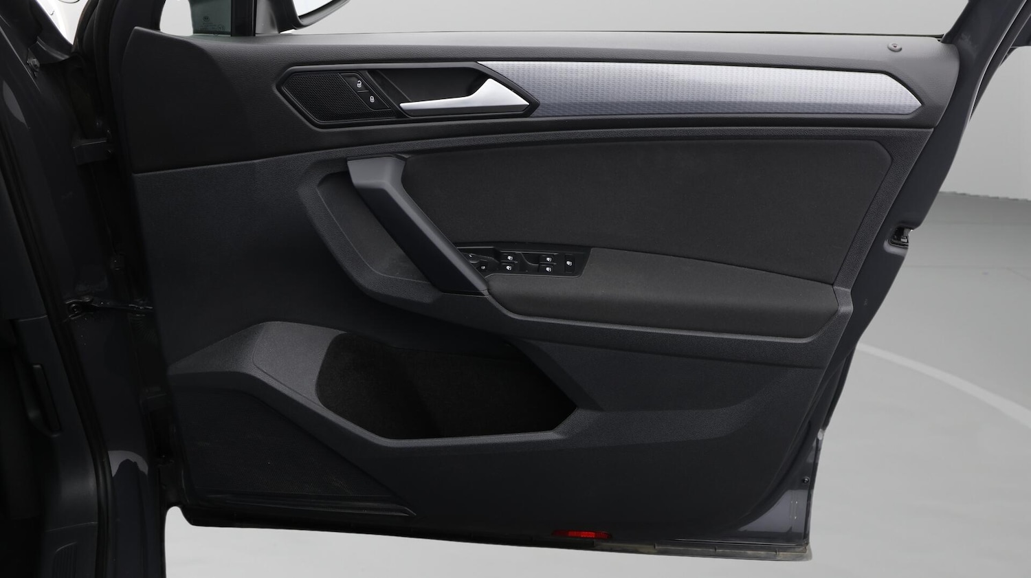 Used Volkswagen Tiguan 2022 for sale - 76446408: Photo 23