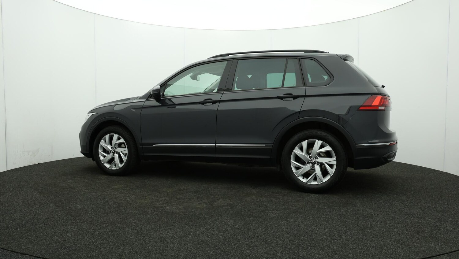 Used Volkswagen Tiguan 2022 for sale - 76446408: Photo 74