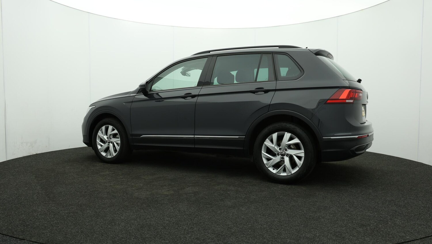 Used Volkswagen Tiguan 2022 for sale - 76446408: Photo 75