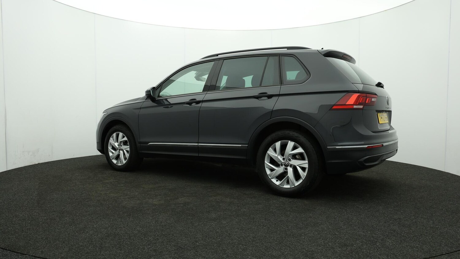Used Volkswagen Tiguan 2022 for sale - 76446408: Photo 76