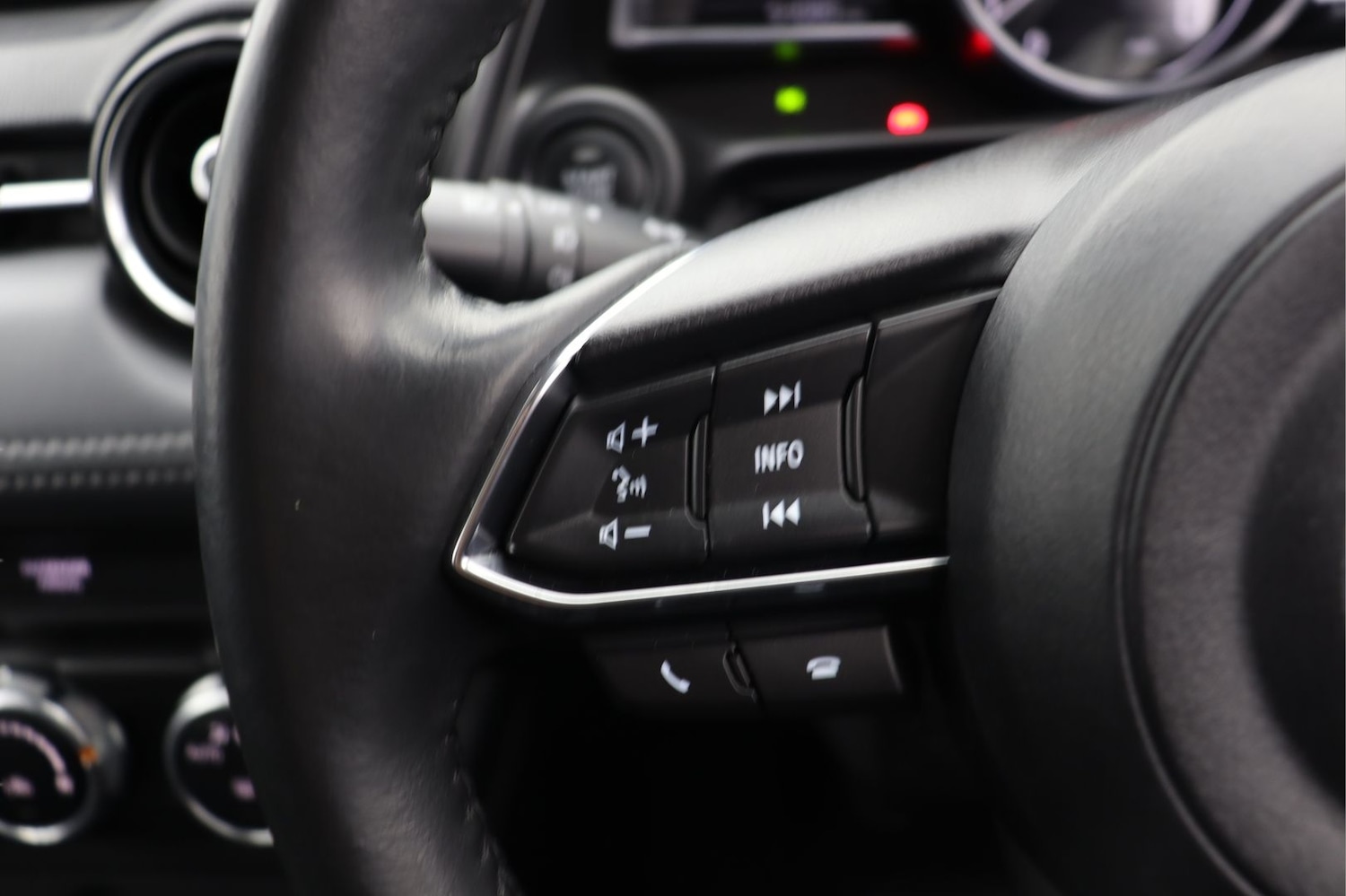 Used Mazda CX-3 for sale - 77365075: Photo 21