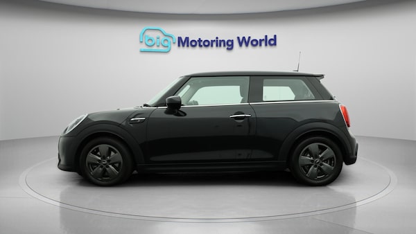 Used MINI Hatch 2022 for sale - 76246489: Photo 5