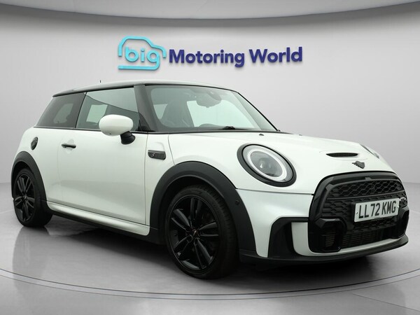 Used MINI Hatch 2023 for sale - 76284053: Photo 1