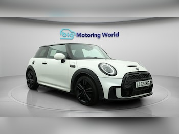 Used MINI Hatch 2023 for sale - 76284053: Photo 2
