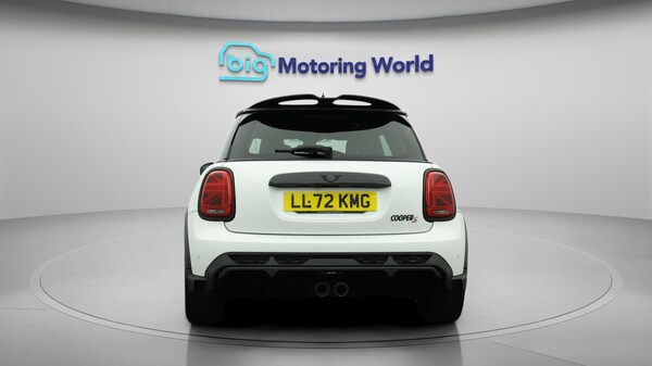 Used MINI Hatch 2023 for sale - 76284053: Photo 7