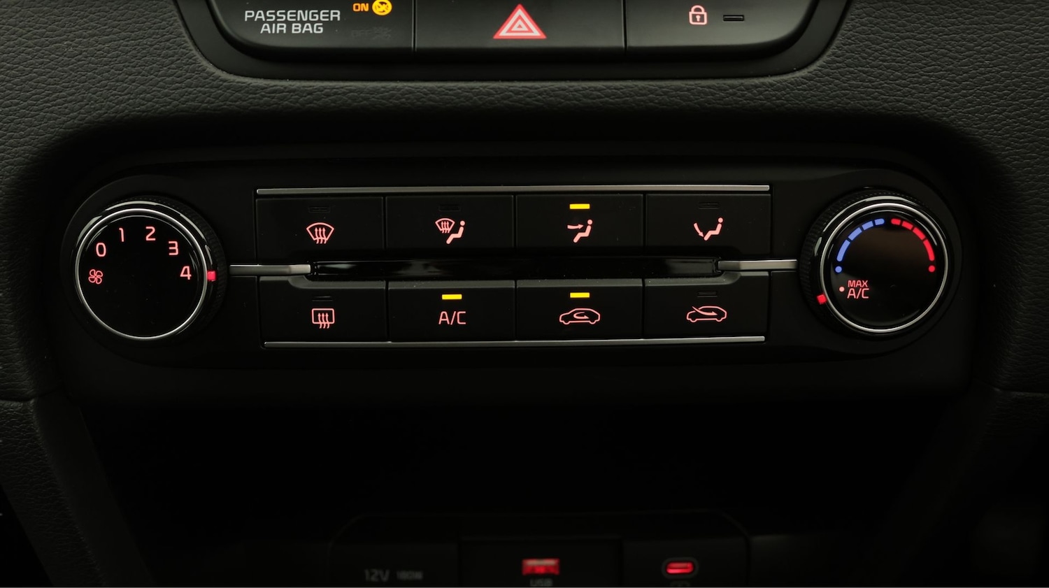 Used Kia Ceed 2024 for sale - 77750404: Photo 12