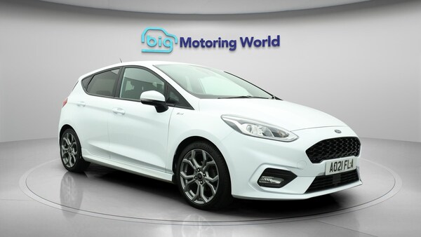 Used Ford Fiesta 2021 for sale - 76121686: Photo 2