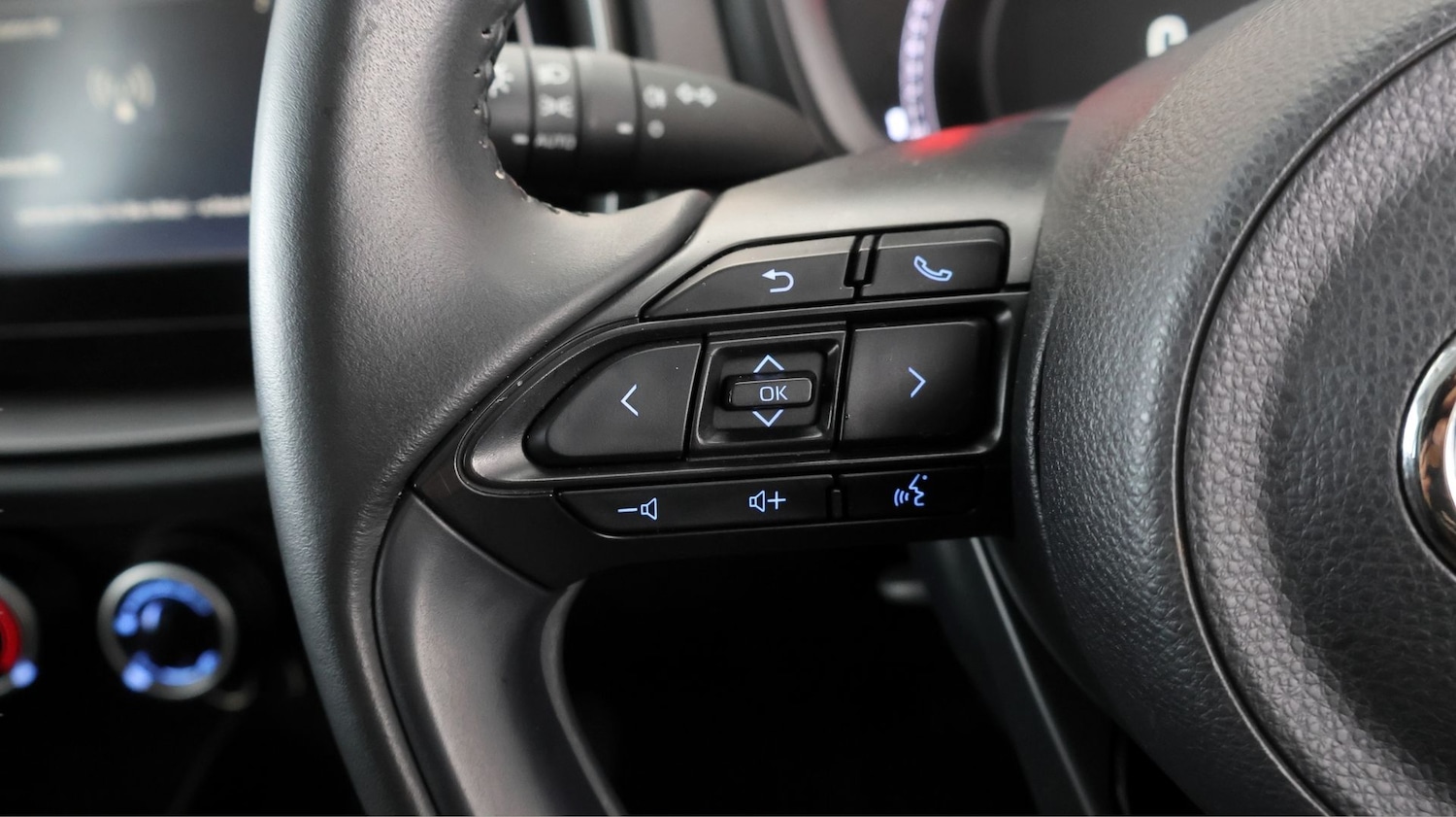 Used Toyota Aygo X 2022 for sale - 77460136: Photo 21