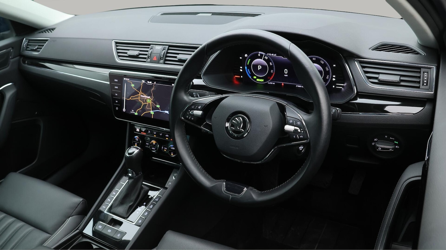 Used Skoda Superb 2021 for sale - 76152000: Photo 10
