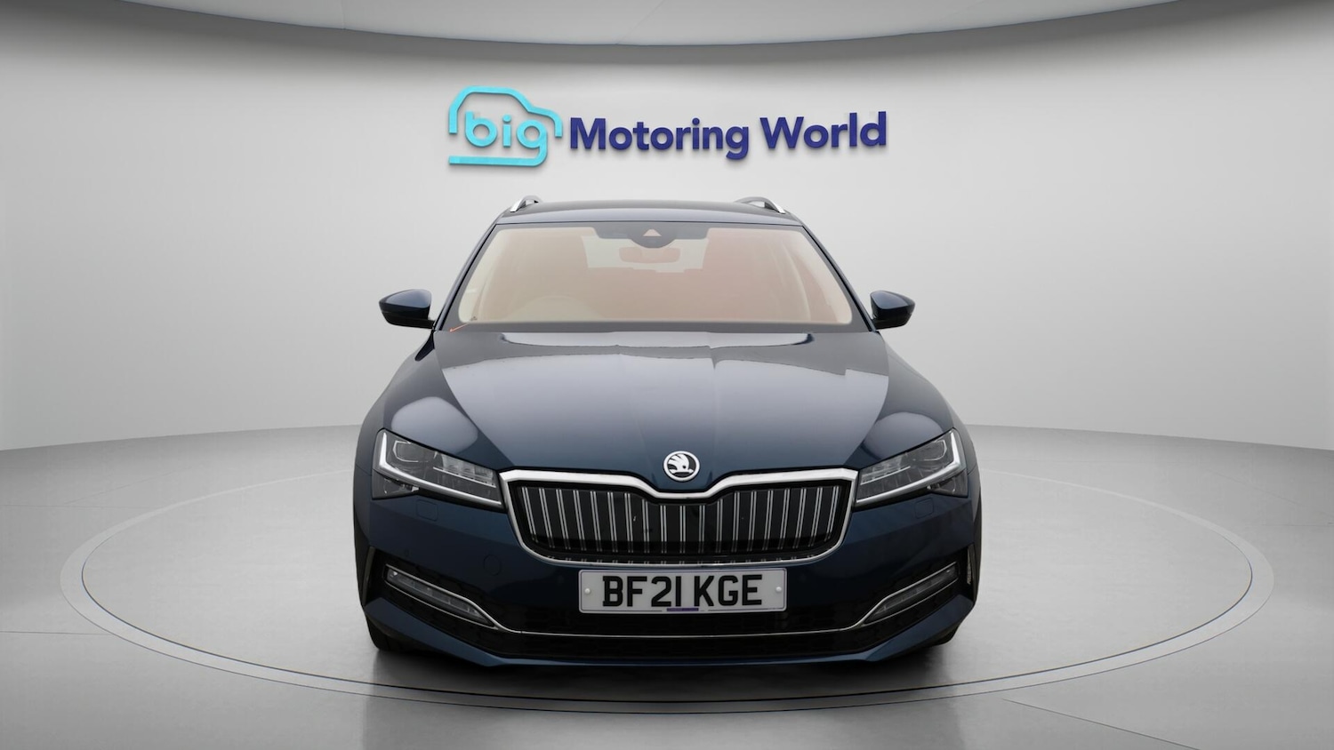 Used Skoda Superb 2021 for sale - 76152000: Photo 3