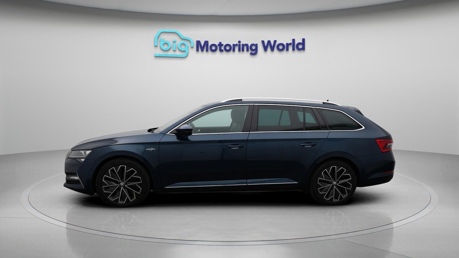Used Skoda Superb 2021 for sale - 76152000: Photo 5