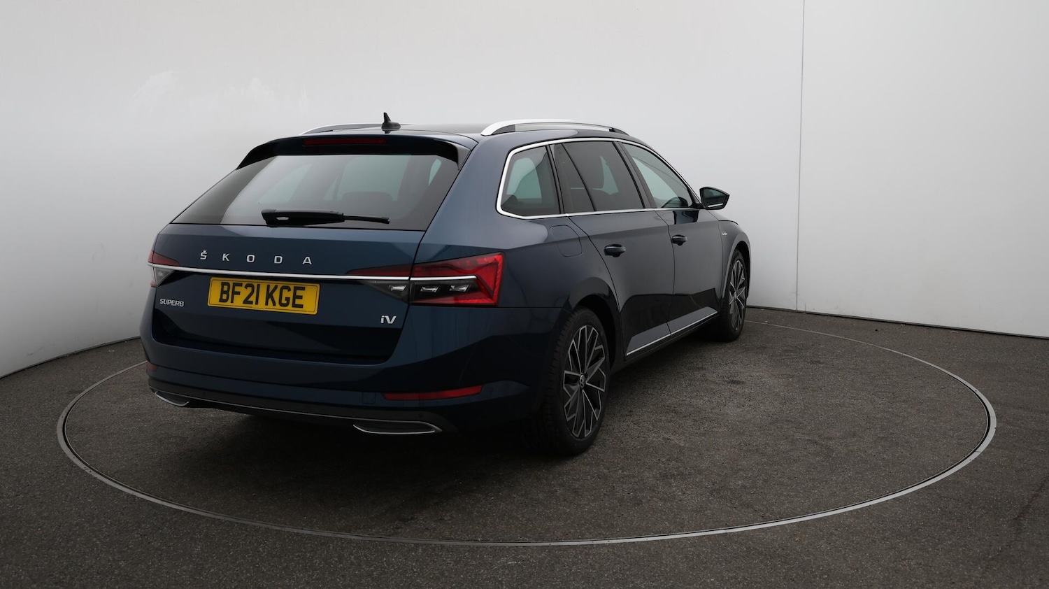 Used Skoda Superb 2021 for sale - 76152000: Photo 58