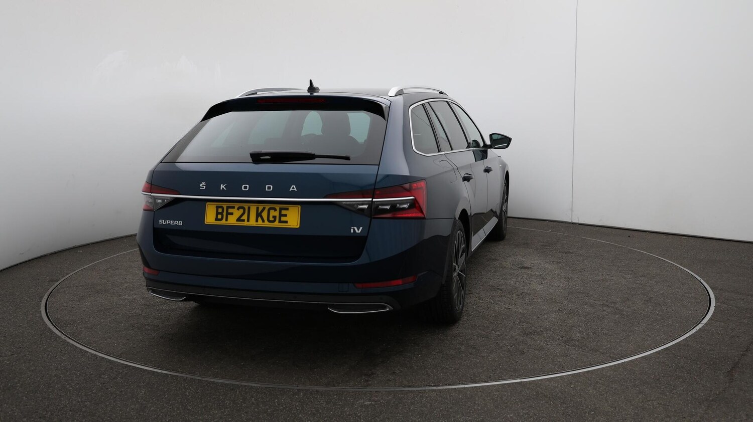 Used Skoda Superb 2021 for sale - 76152000: Photo 59