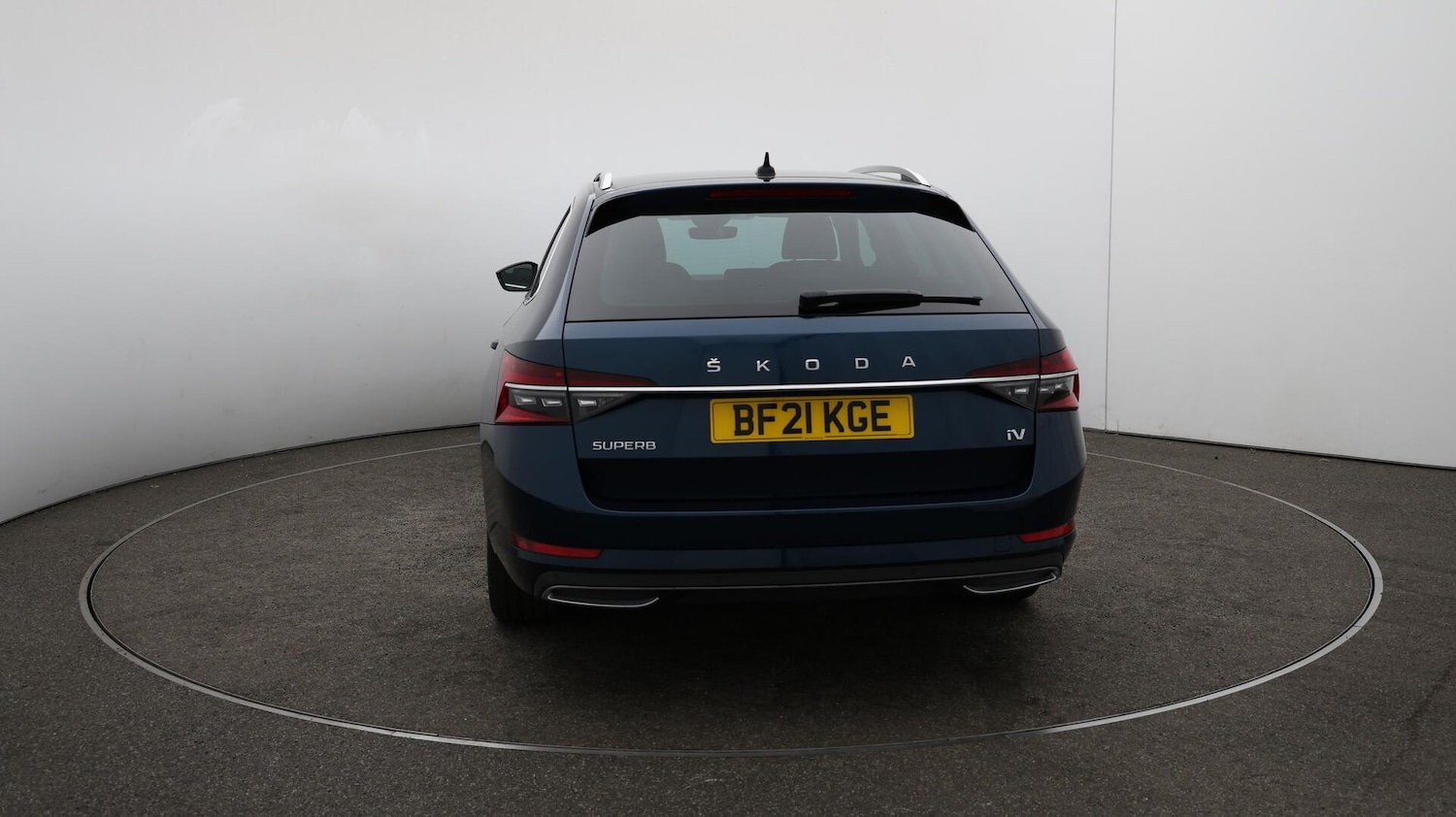 Used Skoda Superb 2021 for sale - 76152000: Photo 62