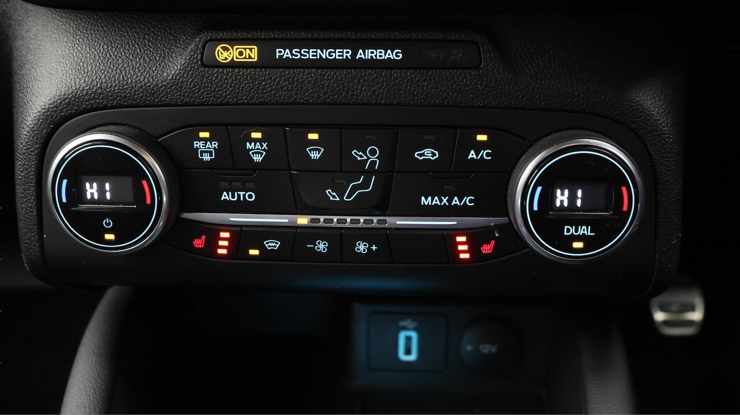 Used Ford Focus 2020 for sale - 76702198: Photo 13