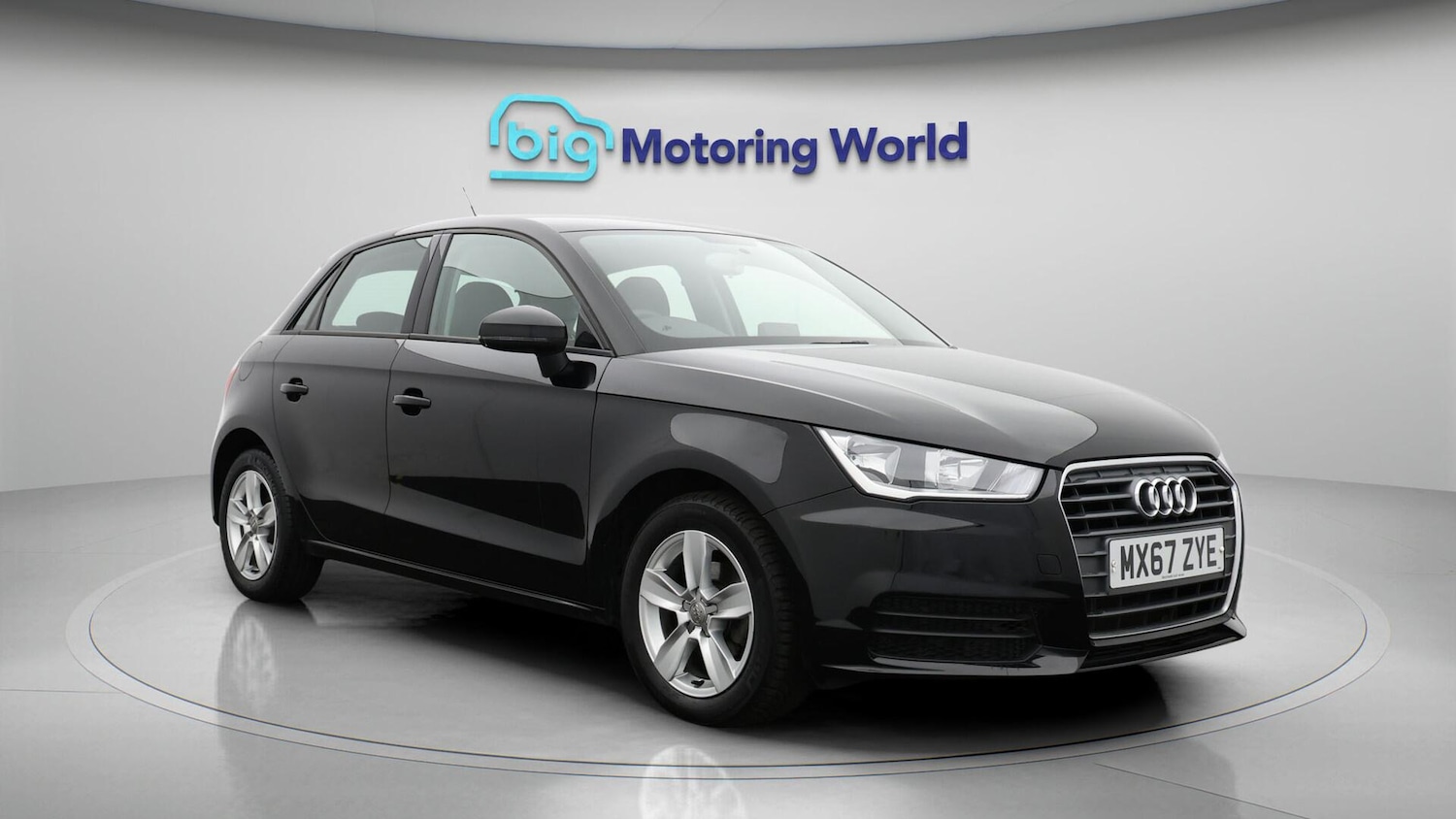 Used Audi A1 for sale - 76727889: Photo 2