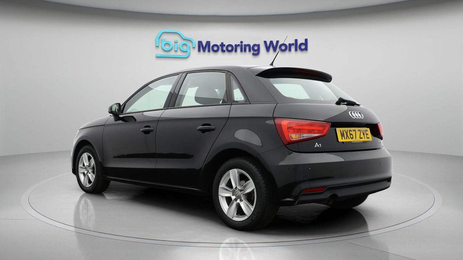 Used Audi A1 for sale - 76727889: Photo 6