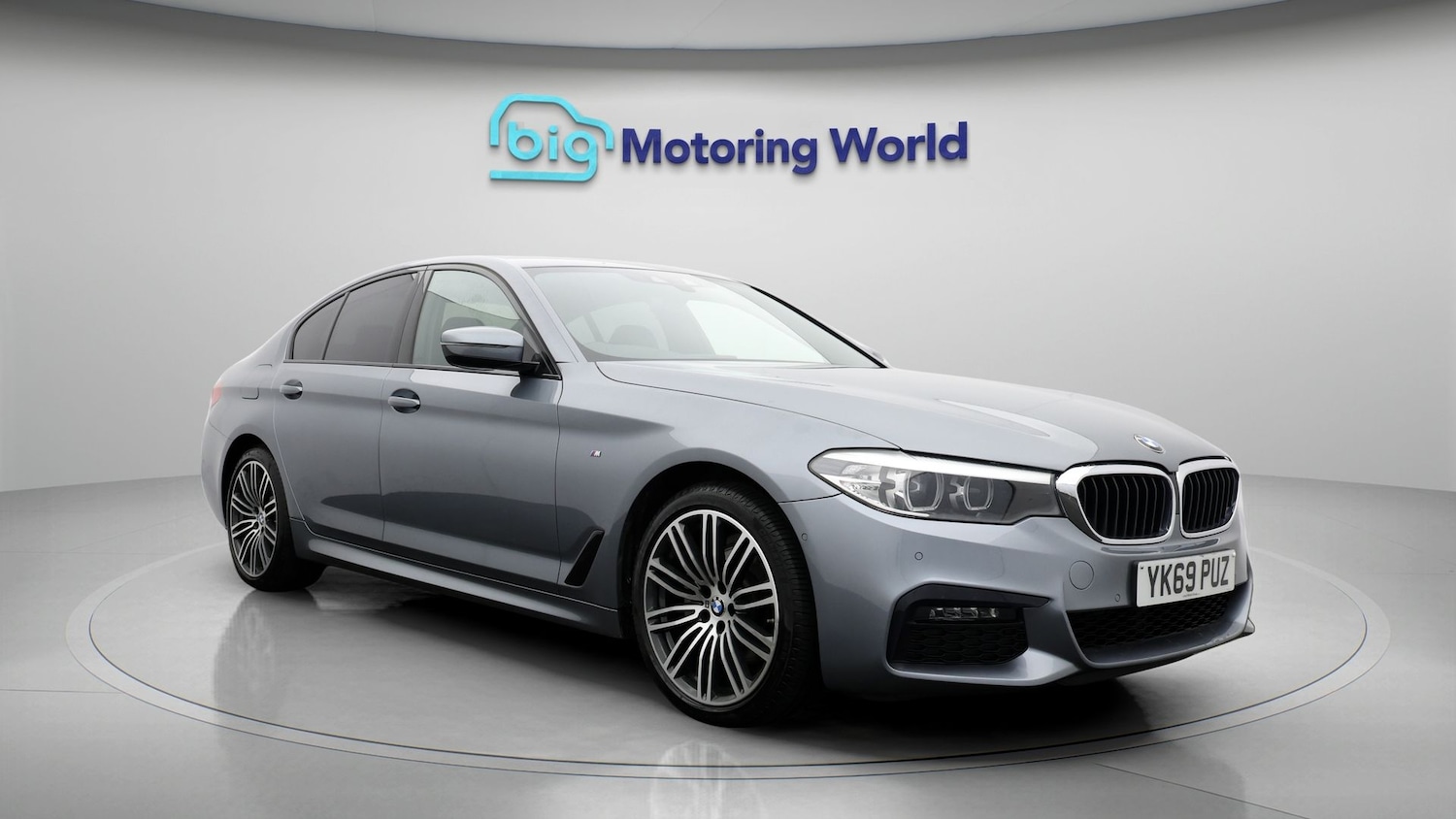Used BMW 5 Series 2020 for sale - 77610179: Photo 1