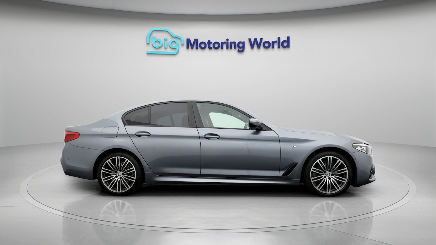 Used BMW 5 Series 2020 for sale - 77610179: Photo 8