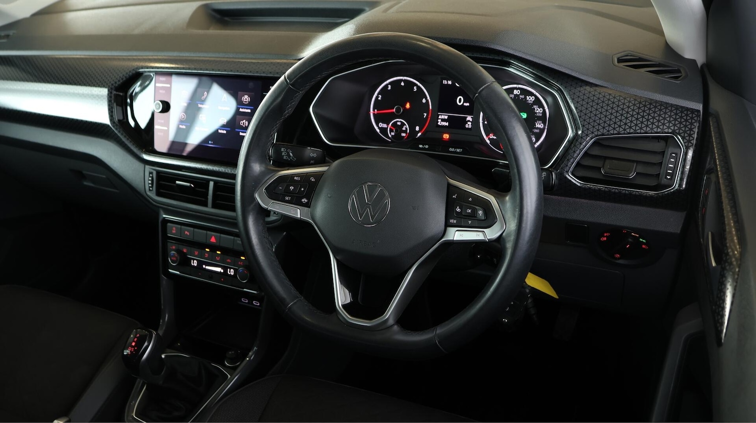 Used Volkswagen T-Cross 2021 for sale - 76370385: Photo 10