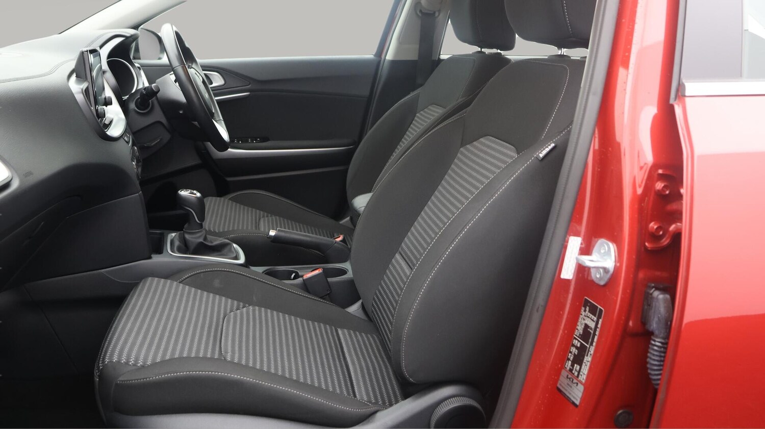 Used Kia Ceed 2023 for sale - 76572195: Photo 15