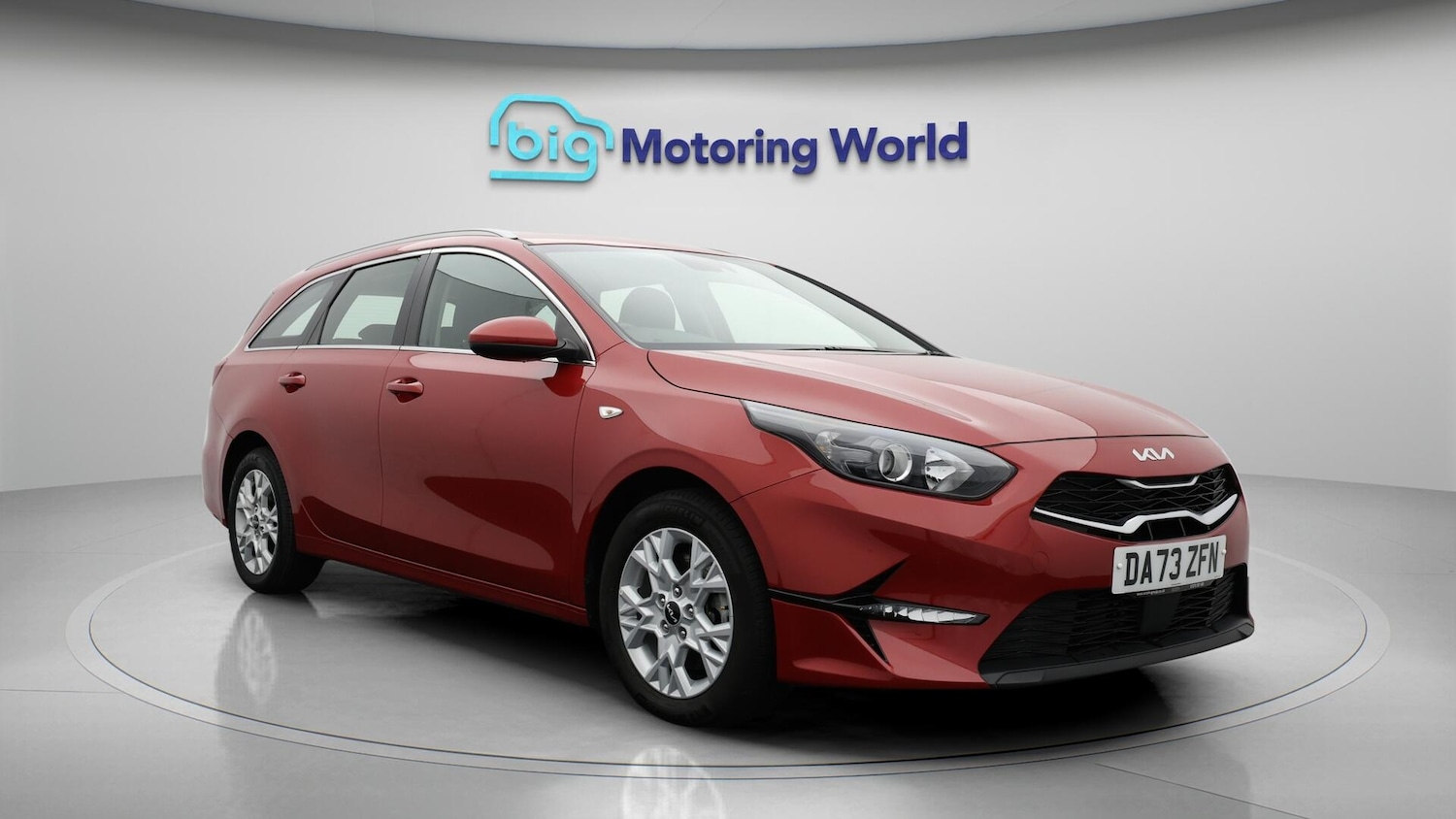 Used Kia Ceed 2023 for sale - 76572195: Photo 2