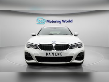 Used BMW 3 Series 2021 for sale - 77822713: Photo