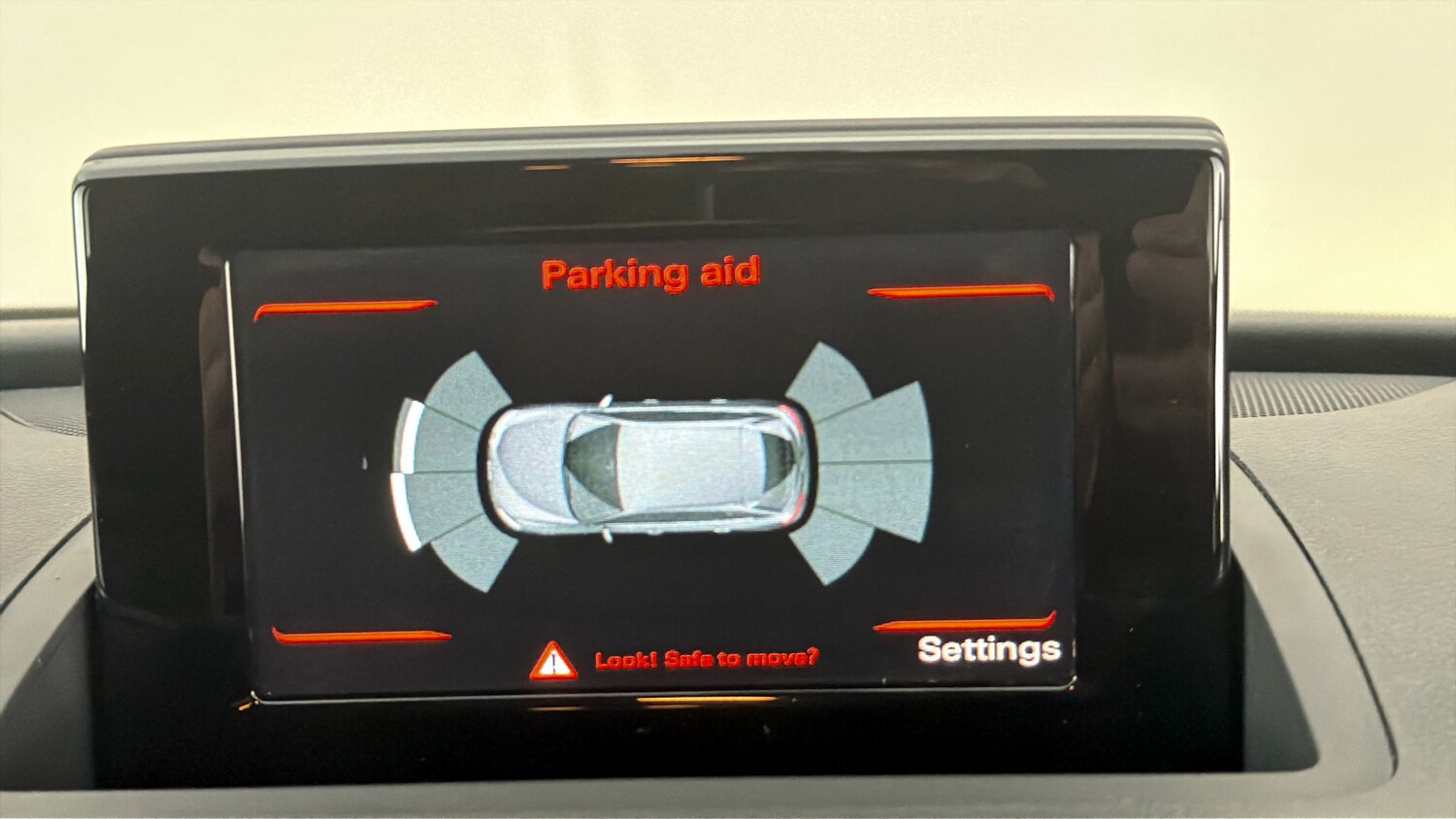 Used Audi Q3 2017 for sale - 77846603: Photo 25