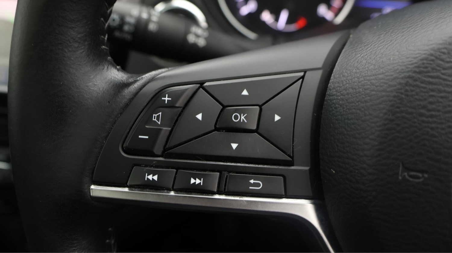 Used Nissan Qashqai for sale - 76473608: Photo 23