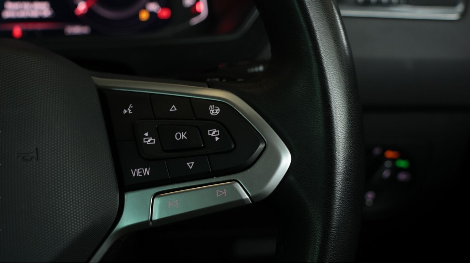 Used Volkswagen Tiguan 2023 for sale - 77854925: Photo 22