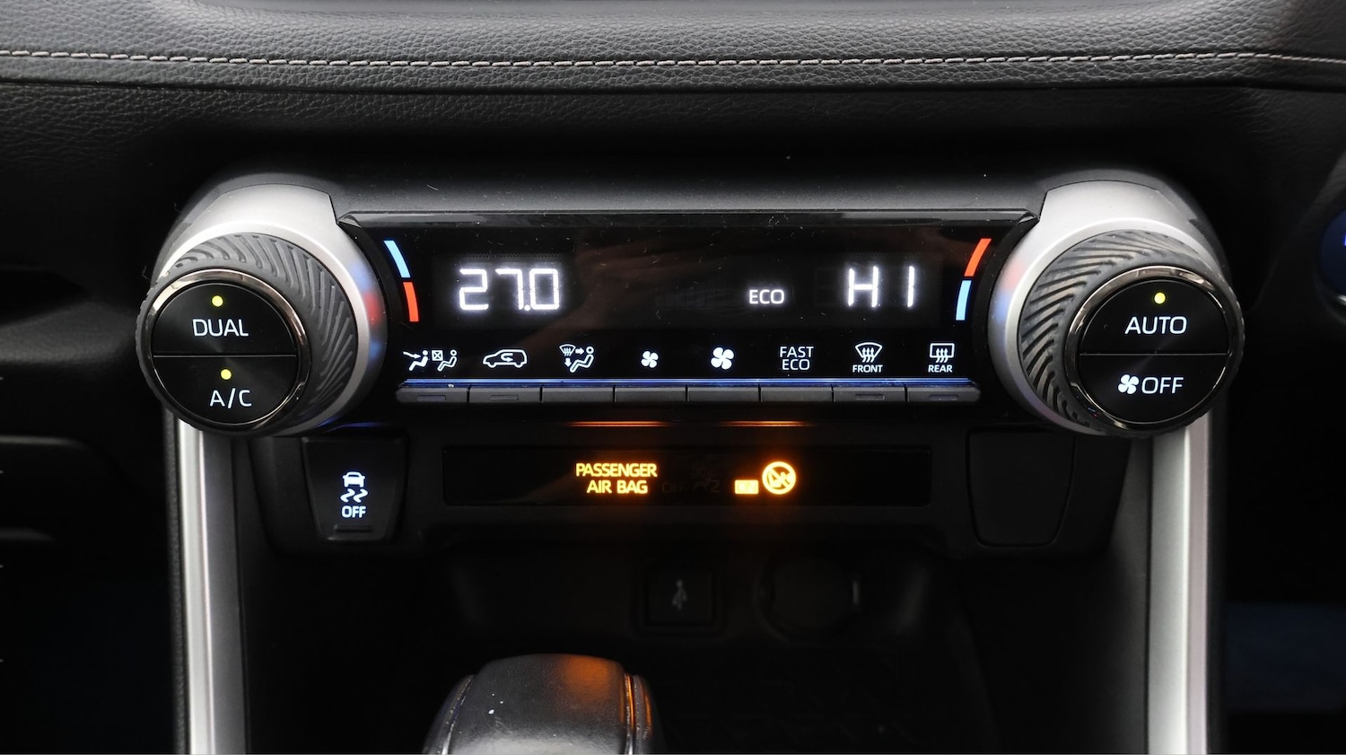 Used Toyota RAV4 2022 for sale - 77675462: Photo 11