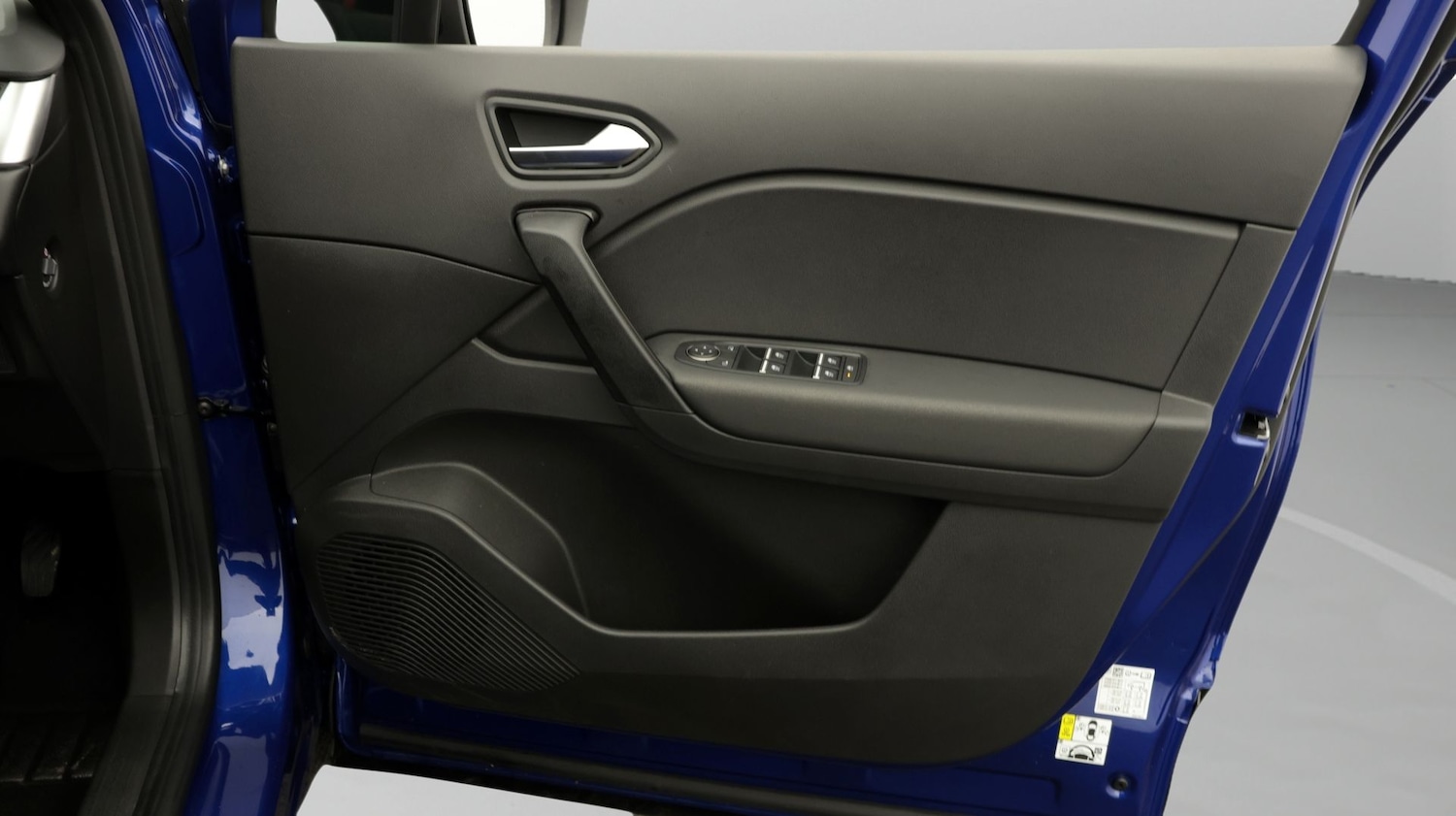 Used Renault Captur 2025 for sale - 77694509: Photo 15