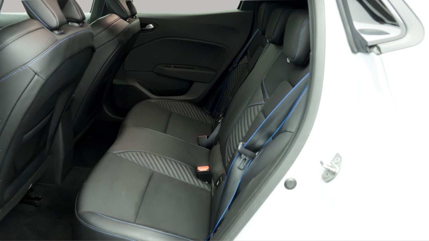 Used Renault Clio 2024 for sale - 78035248: Photo 16