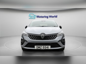 Used Renault Clio 2024 for sale - 78035248: Photo