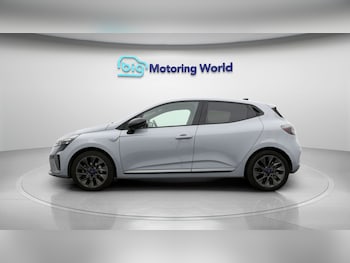 Used Renault Clio 2024 for sale - 78035248: Photo