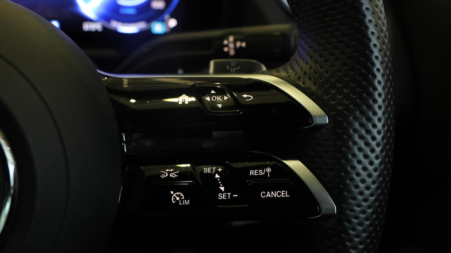 Used Mercedes-Benz EQA 2024 for sale - 76499327: Photo 25