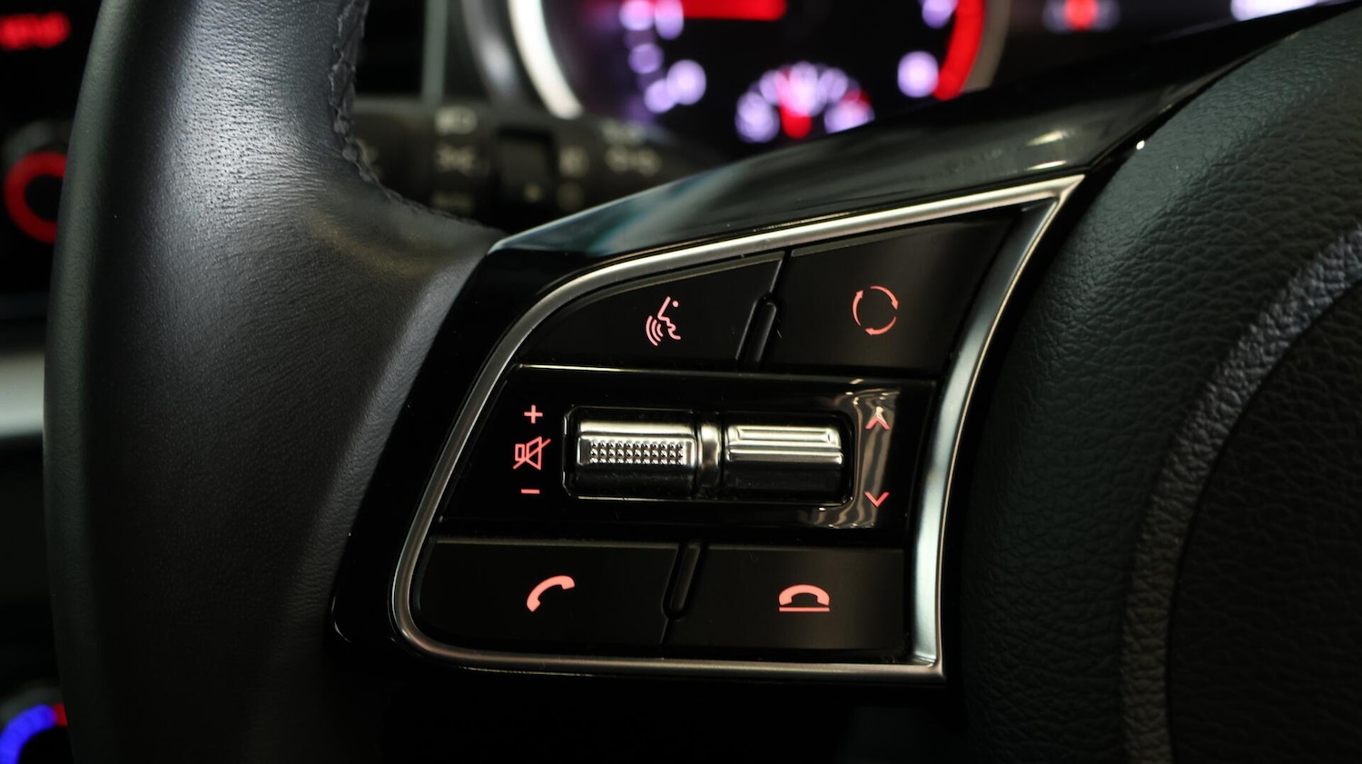 Used Kia XCeed 2022 for sale - 76499316: Photo 23