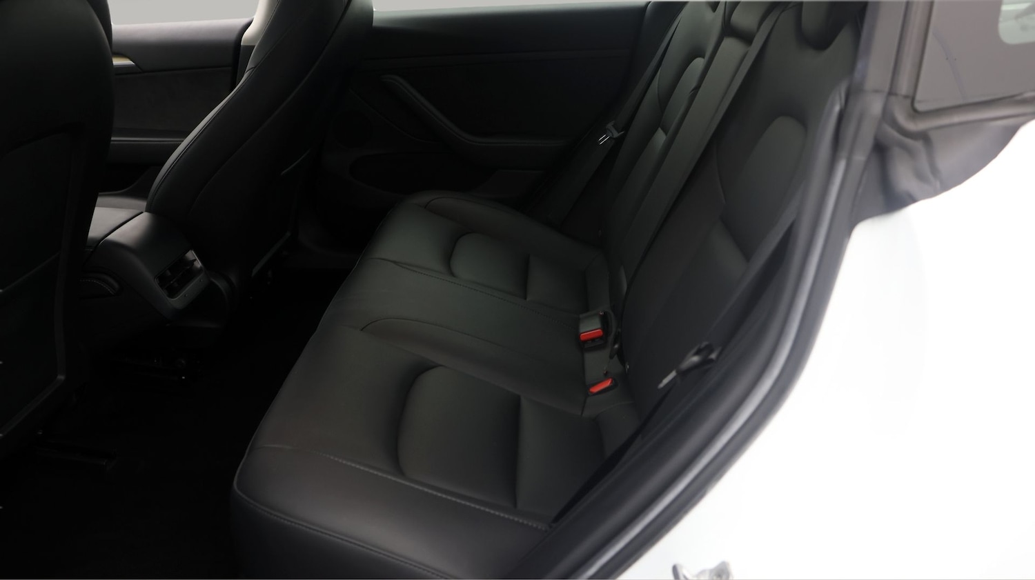 Used Tesla Model 3 2021 for sale - 77195382: Photo 16