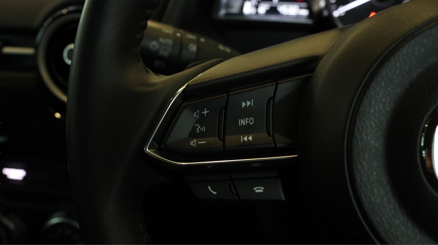 Used Mazda Mazda2 2024 for sale - 77842215: Photo 21